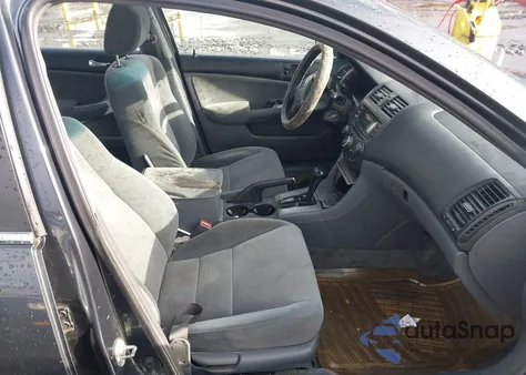 2005 Honda Accord 2.4 Ex из США, поврежденный, VIN 1HGCM56715A008629